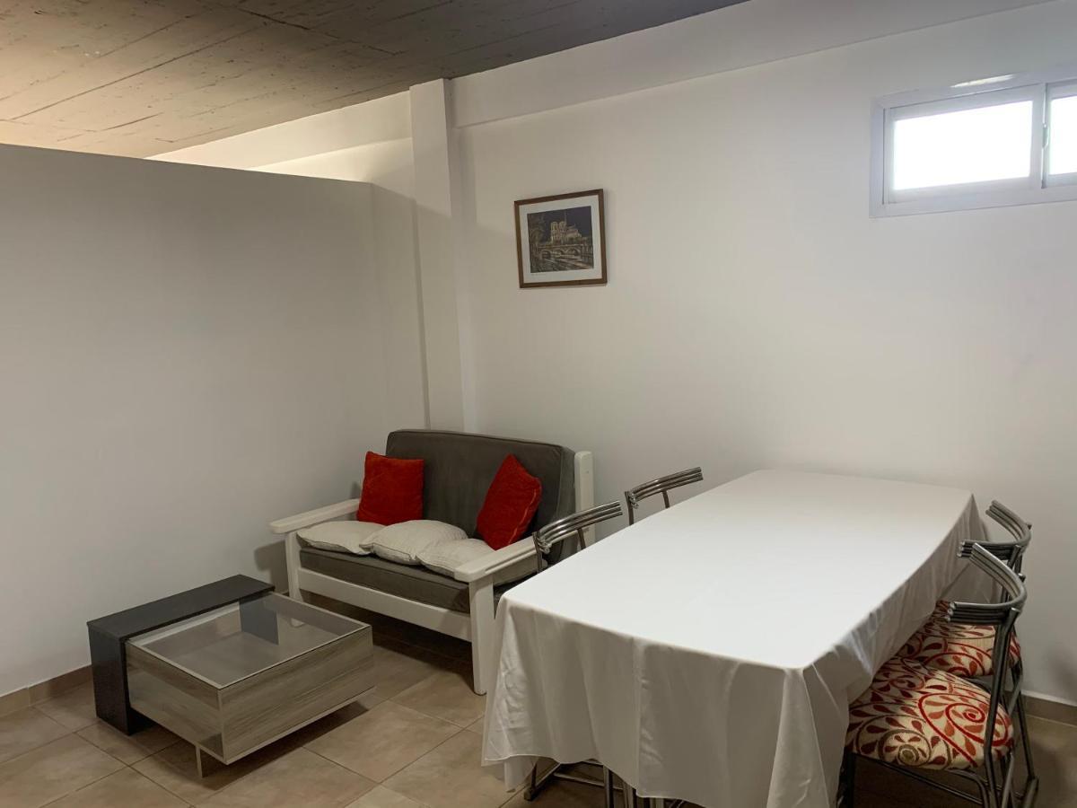 Departamento Amoblado Temporario- Posadas Mdz 6D ภายนอก รูปภาพ